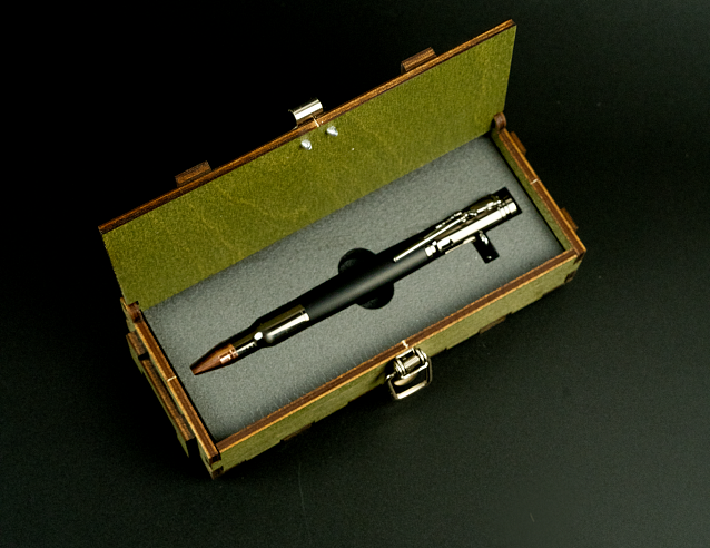 Ручка-патрон в деревянном ящике. Фото № 4