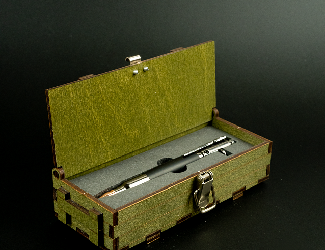 Ручка-патрон в деревянном ящике. Фото № 9