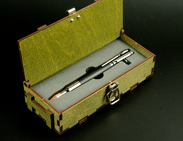 Ручка-патрон в деревянном ящике. Фото № 16
